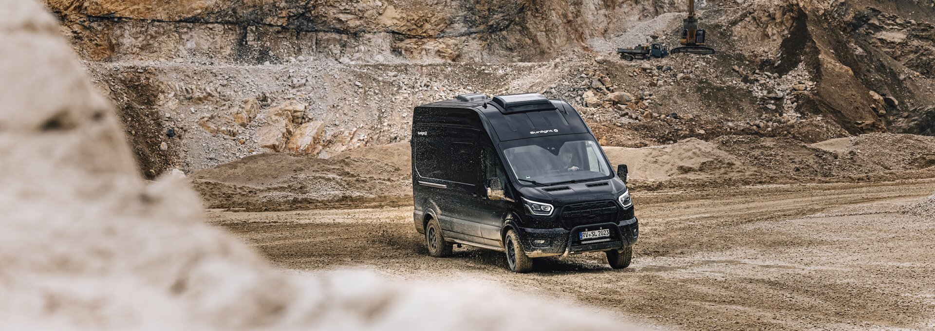 SUNLIGHT CLIFF 590 4x4 Adventure Edition | © SUNLIGHT SUNLIGHT CLIFF 590 4x4 Adventure Edition | © SUNLIGHT