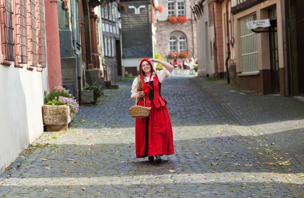 © Alsfeld, Caperucita Roja  © Deutsche Märchenstraße