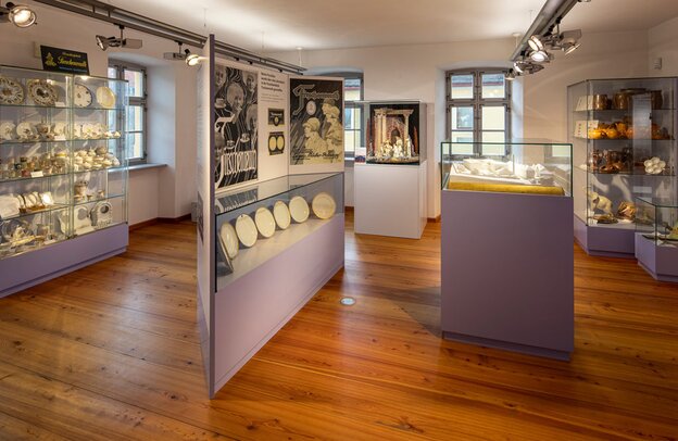 © Museumsquartier Tirschenreuth, departamento de porcelana © Landesstelle für nichtstaatliche Museen, Manfred Jahreiss