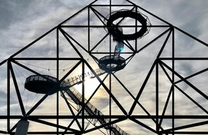 © Tetraedro en el vertedero de Beckstrasse en Bottrop