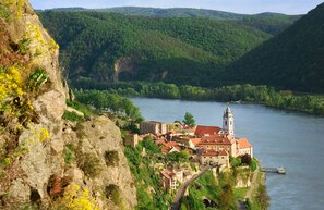 © Dürnstein en primavera © Donau Niederösterreich www.extremfotos.com