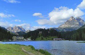 Gran Ruta de los Dolomitas - Lago di Misurina | © Lago di Misurina, Foto: Oscar Prieto