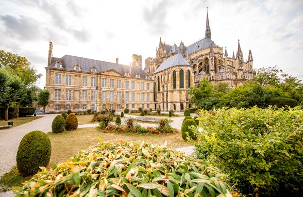 Jardines de la ciudad de Reims, Francia | © Jardines de la ciudad de Reims, Francia ©rh2010 - stock.adobe.com