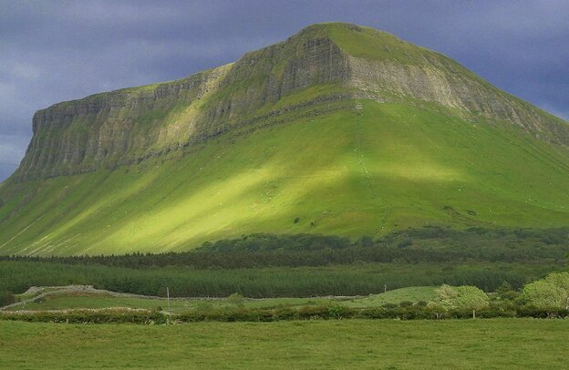 Ben Bulben, Wild Atlantic Way | © Ben Bulben, Photo: Wikipedia, curid=222006
