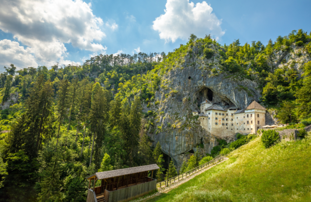 Postojna - Eslovenia | © Postojna - Eslovenia - Foto: Gunter - stock.adobe.com